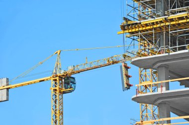 Vinç ve highrise şantiye