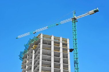 Vinç ve highrise şantiye