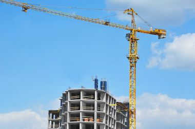 Vinç ve highrise şantiye