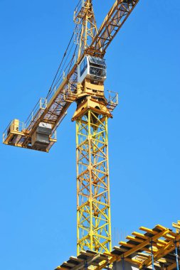 Vinç ve highrise şantiye