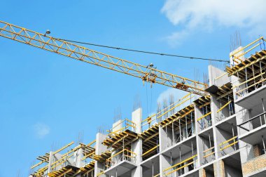 Vinç ve highrise şantiye