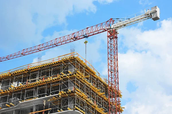 Vinç ve highrise şantiye