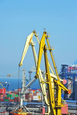 bağlantı noktası kargo vinç ve konteyner
