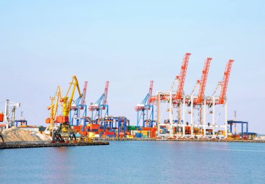 bağlantı noktası kargo vinç ve konteyner