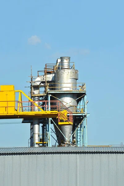 Crane and separating chimney — Stock Photo, Image