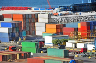 Kargo konteyner liman