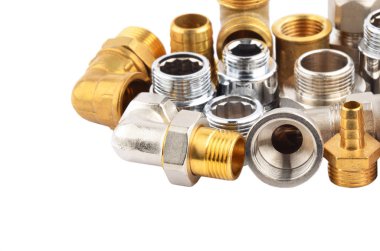 Set sıhhi tesisat provası, beyaz arka plan üzerinde izole