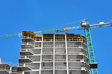 Vinç ve highrise şantiye