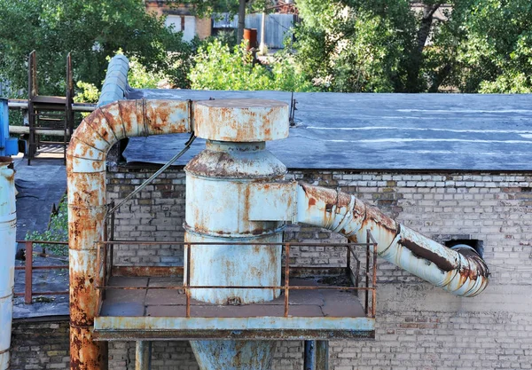 Oude fabriek ventilatiesysteem — Stockfoto
