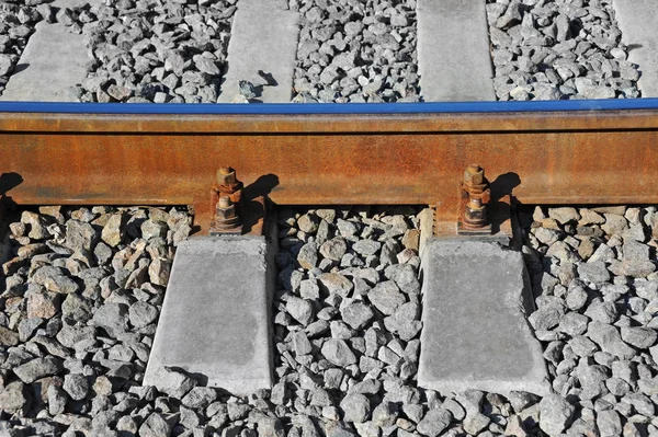 Metalle auf Bahngleisen — Stockfoto