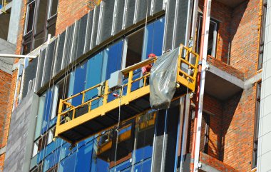 Duvarda asılı platformu (posta)