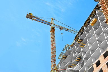 Vinç ve highrise şantiye