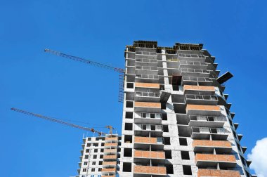 Vinç ve highrise şantiye