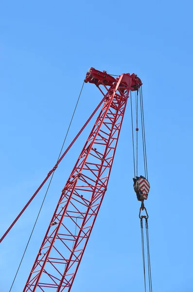 Red construction crane — Stock Photo, Image