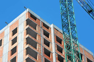 Vinç ve highrise şantiye