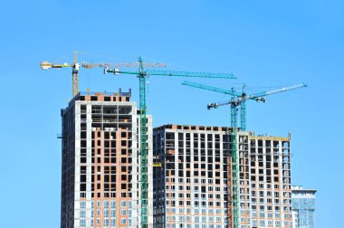 Vinç ve highrise şantiye