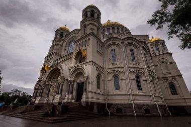 Yağmurlu bir gün katedral güzel