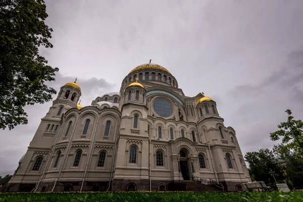 Park ile eski Katedrali