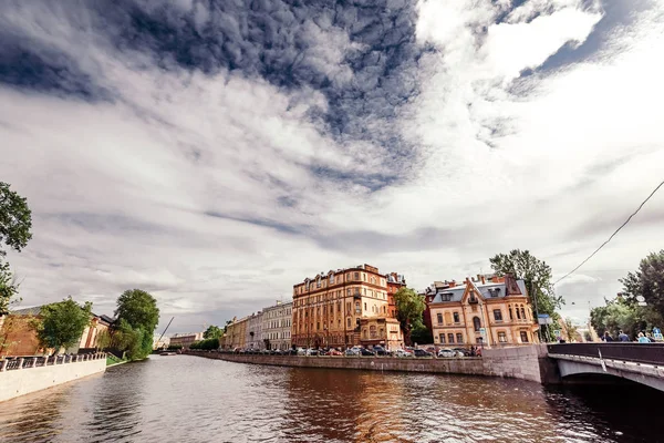 Eski şehrin romantik sahil