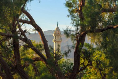 Minare, gündoğumu. Dahab. Mısır.