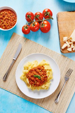 Bolognese soslu makarna tagliatelle