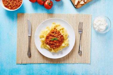 Bolognese soslu makarna tagliatelle