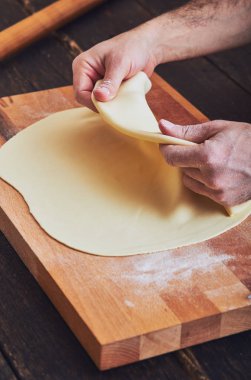 El yapımı makarna yapma