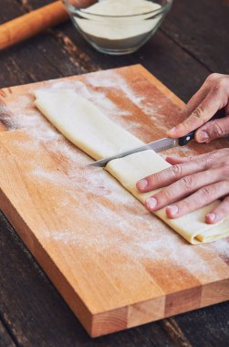 El yapımı makarna yapma