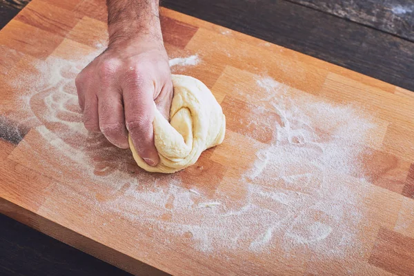 El yapımı makarna yapma