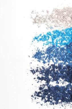 Toz göz farı doku beyaz zemin üzerine mavi tondan palet