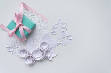 Beyaz peçeteye Hediyelik