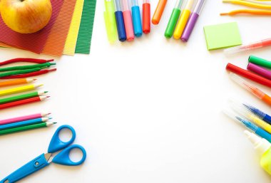 Beyaz arka plan üzerinde ileti örneği.