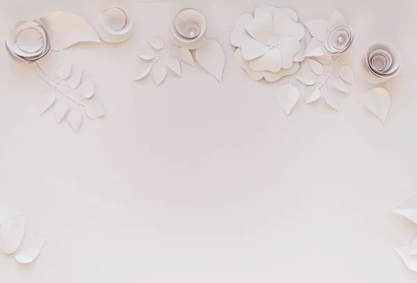 Flores de papel branco — Fotografia de Stock