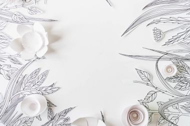 3d kağıt çiçeklerle boyalı yaprakları ve beyaz arka plan üzerinde kaynaklanıyor çerçevesinden