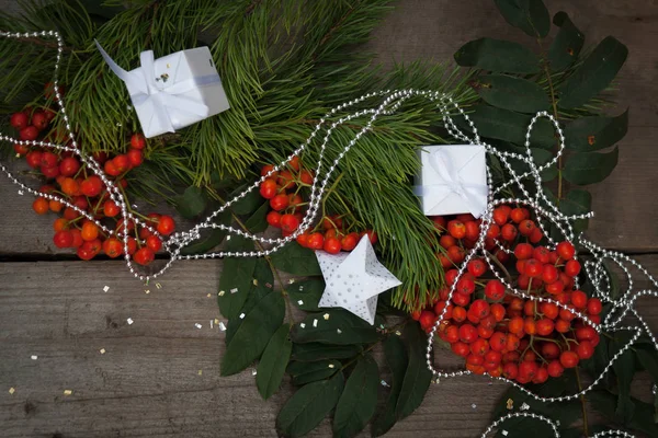 Mutlu yıllar ve mutlu Noeller. Arkaplan