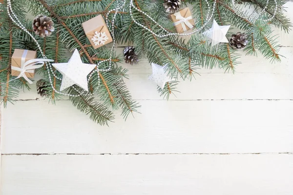 Mutlu Noeller ve mutlu yıllar.