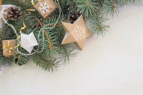 Mutlu Noeller ve mutlu yıllar.