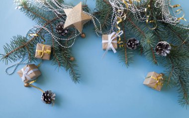 Mutlu Noeller ve mutlu yıllar.