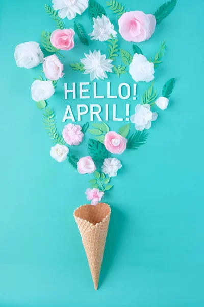 Bonjour, April. Avec des fleurs en papier blanc et rose — Photo