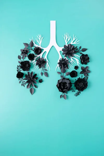 Paper Flowers Cut White Paper Arranged Shape Human Lungs Symbol — Stock Photo, Image