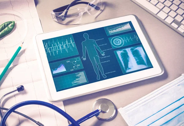 Digital technologies in medicine — Stock Photo, Image