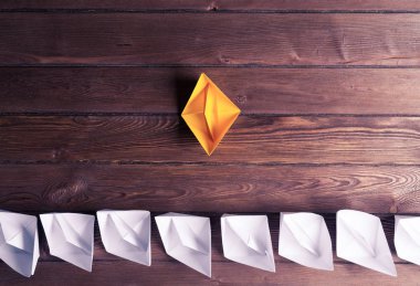 Origami tekneler ahşap tablo