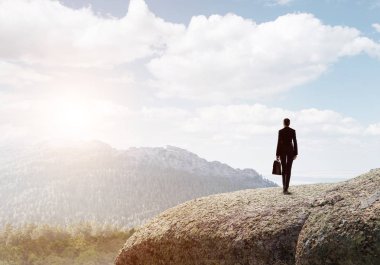 Başarı kavramı zirvesine ulaşmak