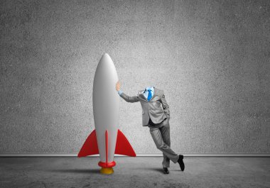 işadamı baş olmadan