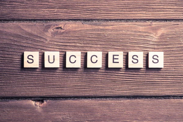 İş başarı kelime 