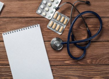 Bir doktor çalışma alanı'nın görünümü