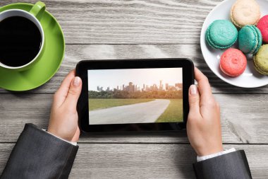 iş kadını kahve molası