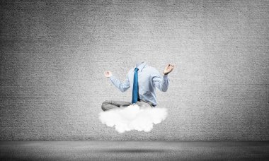 işadamı baş olmadan