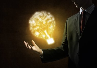 parlayan yangın ampul simgesi