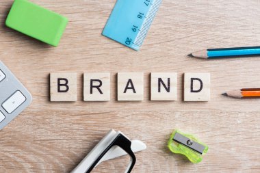 İş ve pazarlama kavramsal word 